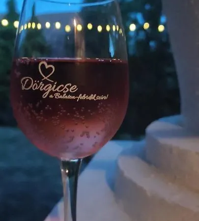 Deak Vendeghaz شقة Dörgicse