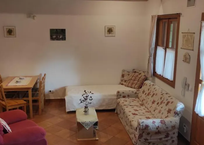 Apartment Deak Vendeghaz Dorgicse