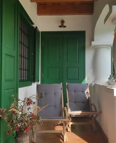 Deak Vendeghaz Apartment *